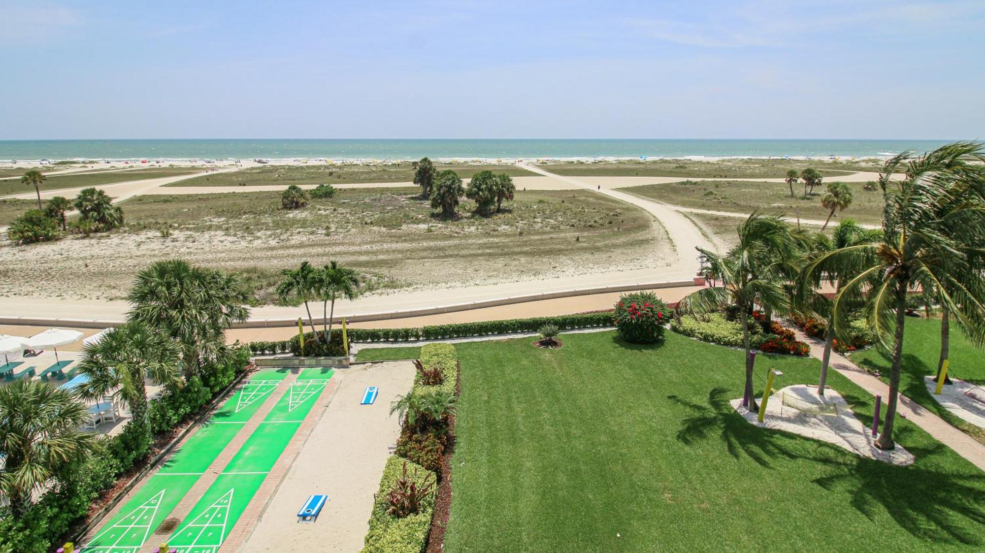 South Beach Oceanfront Resort St. Pete Beach Exterior foto