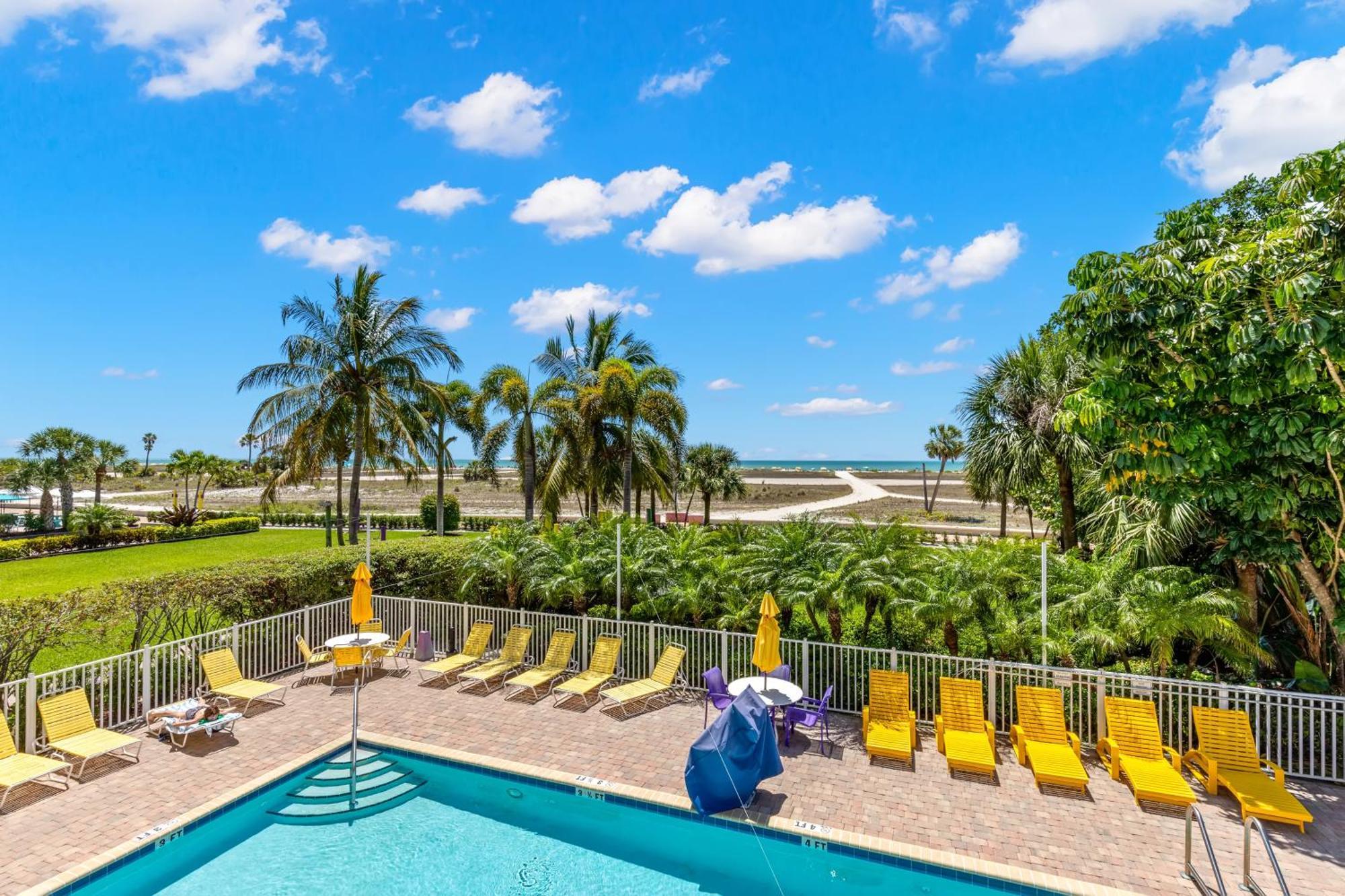 South Beach Oceanfront Resort St. Pete Beach Quarto foto